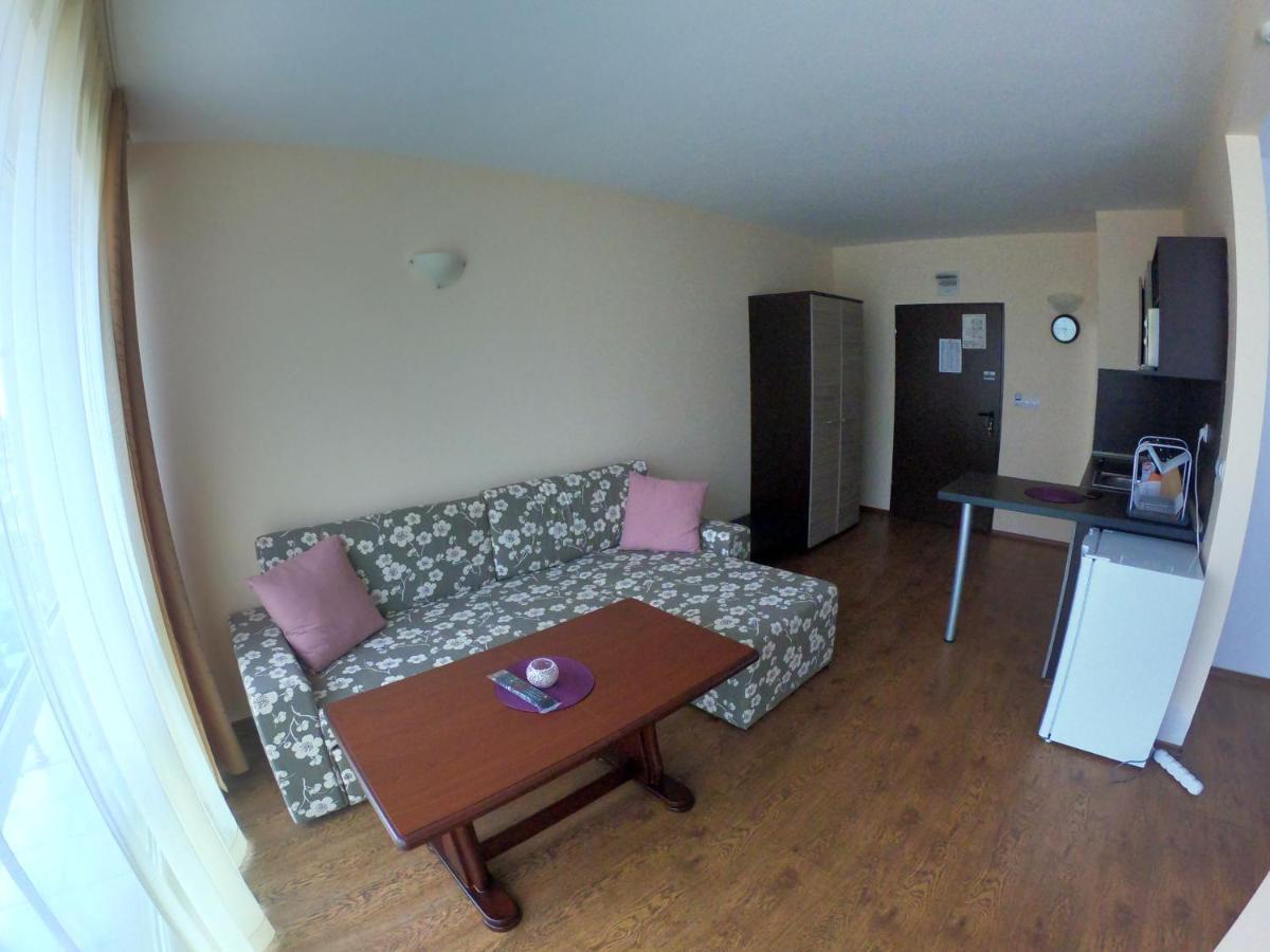 Vili Apartment Burgas Luaran gambar