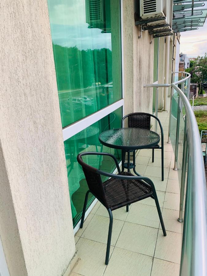 Vili Apartment Burgas Luaran gambar